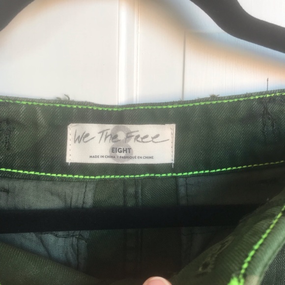 Free People Commander Cutoff Camo Shorts Khaki - Picture 6 of 14